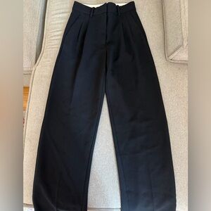 Aritzia Wilfred Effortless black pants